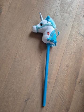 Eenhoorn Stokpaardje - Blauw beschikbaar voor biedingen