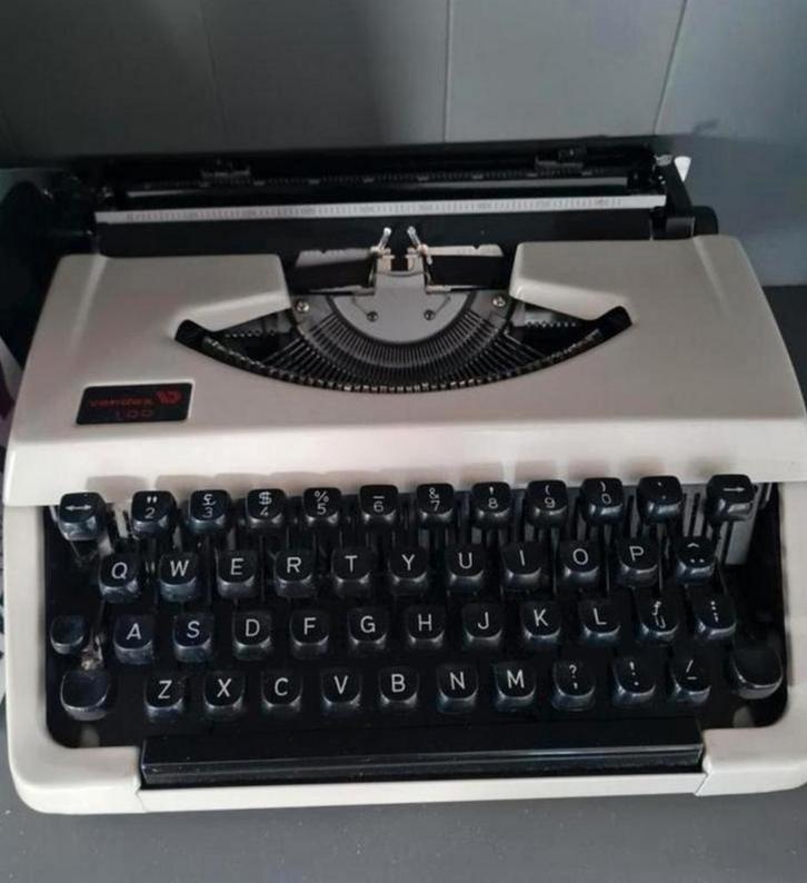 Vendex 100 typemachine zgan, Diversen, Typemachines, Zo goed als nieuw, Ophalen of Verzenden