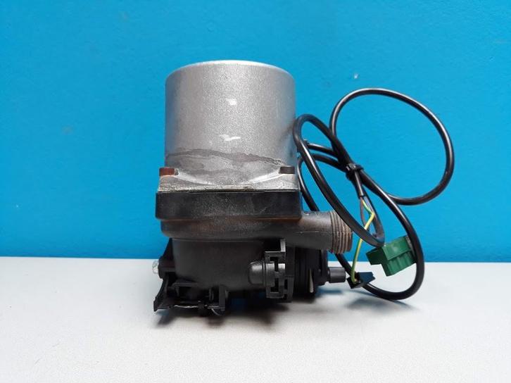 Cv pomp Remeha Avanta UPS15-50 CESA02 Grundfos, Doe-het-zelf en Verbouw, Verwarming en Radiatoren, Gebruikt, Cv-ketel of Combi-ketel