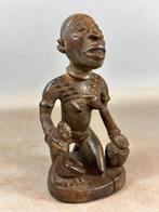 250827 - Mooi klein Afrikaans Bakongo beeldje uit Congo., Antiek en Kunst, Kunst | Niet-Westerse kunst, Ophalen of Verzenden