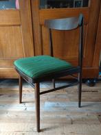 Houten stoel met groene zitting, Ophalen, Gebruikt, Hout