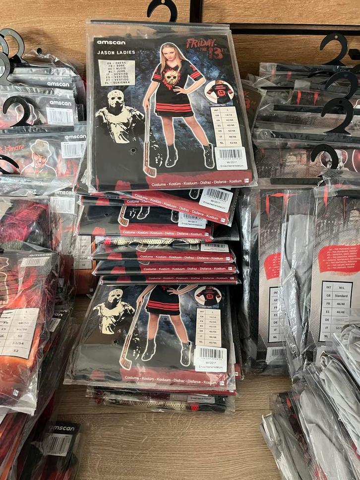 Friday the 13th kostuums- Halloween, Kleding | Dames, Carnavalskleding en Feestkleding, Zo goed als nieuw, Kleding, Halloween