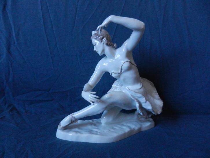 ZF Rosenthal sculptuur Adagio Daisy Spies ontw L Gronau MINT, Antiek en Kunst, Antiek | Keramiek en Aardewerk, Ophalen of Verzenden