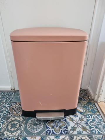 Brabantia 2-vaks prullenbak beschikbaar voor biedingen