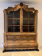 Wortelnoten Kabinet/Porceleinkast 18de eeuw ca 1750, Ophalen of Verzenden