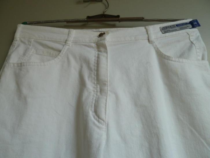 38- zerres broek wit comfort n -, Kleding | Dames, Broeken en Pantalons, Zo goed als nieuw, Maat 38/40 (M), Wit, Lang, Verzenden