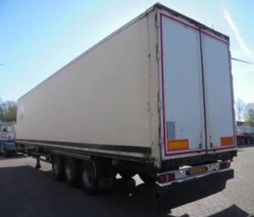 Koegl - box trailer - zeer netjes.  beschikbaar voor biedingen