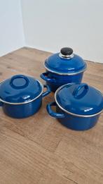 emaille blauw pannenset, Huis en Inrichting, Keuken | Potten en Pannen, Ophalen of Verzenden, Zo goed als nieuw, Overige materialen