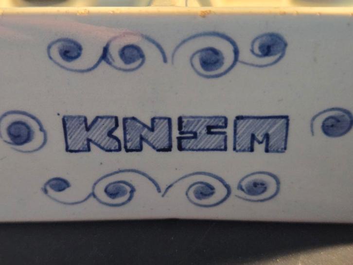 KNSM kaartenhouder Delftsblauw, Verzamelen, Scheepvaart, Gebruikt, Gebruiksvoorwerp, Motorboot, Ophalen