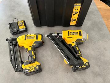 DEWALT ACCU TACKER 18v AFWERKTACKER CONSTRUCTIETACKER SPIJKE beschikbaar voor biedingen