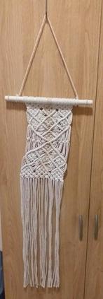 Handgemaakte Macrame Wandhanger 29 cm breed bij 103 cm lang, Nieuw, Ophalen of Verzenden