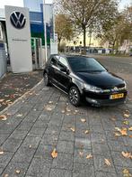 Volkswagen Polo 1.0 TSI 70KW  5D Bluemotion 2015 Zwart, Auto's, Volkswagen, Voorwielaandrijving, 1011 kg, 95 pk, Zwart