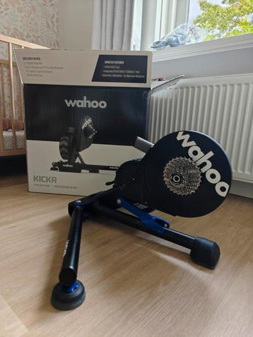 Wahoo Kickr v5 Smart Fietstrainer beschikbaar voor biedingen