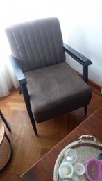 NOG EEN MAKKELIJK FAUTEUILTJE, Huis en Inrichting, Fauteuils, Ophalen, Gebruikt