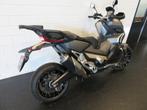 Honda X-ADV 750 ABS DCT NIEUWSTAAT! (bj 2020), Motoren, Motoren | Honda, 788 cc, Bedrijf, 2 cilinders, Scooter