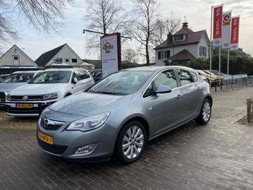 Opel ASTRA 1.6 COSMO AUTOMAAT / NAVI / CRUISE CTR. / AFN. TR beschikbaar voor biedingen
