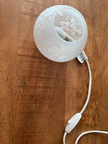Ikea lampje beschikbaar voor biedingen