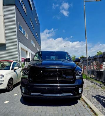 Dodge Ram 1500 5.7 V8 Quad Cab 6'4 beschikbaar voor biedingen