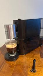 Krups Atelier Nespresso machine, Witgoed en Apparatuur, Koffiezetapparaten, Ophalen, Zo goed als nieuw, Koffiepads en cups, Afneembaar waterreservoir