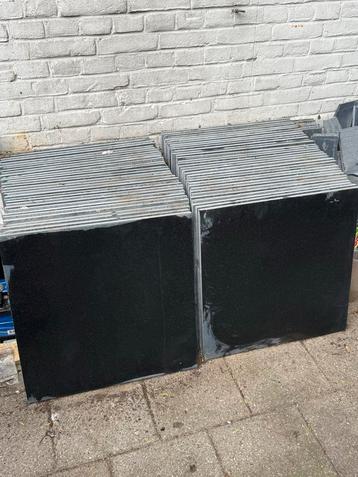 Belgische hardsteen gezoet - Terrastegels beschikbaar voor biedingen