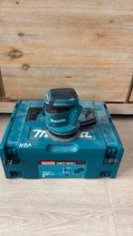 Makita 18v excentrische schuurmachine DBO180 + mbox en inlay, Ophalen, Gebruikt, Minder dan 600 watt, Excentrische schuurmachine