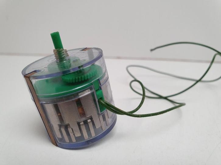 FALLER 629 Synchroon-inbouwmotor 12-16 volt wisselstroom, Hobby en Vrije tijd, Modeltreinen | H0, Gebruikt, Brug, Tunnel of Gebouw