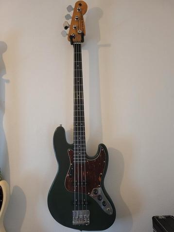 Jazz bass beschikbaar voor biedingen