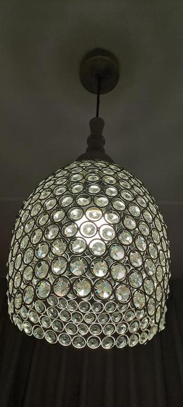 Zeer mooie hanglamp. Mooi effect het plafond. beschikbaar voor biedingen