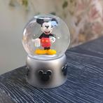 Disney Mickey Mouse Schudbal / Snow Globe, Verzamelen, Disney, Ophalen of Verzenden, Mickey Mouse, Zo goed als nieuw, Beeldje of Figuurtje