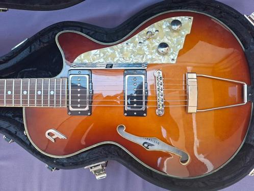 Duesenberg TV Hollow, Muziek en Instrumenten, Snaarinstrumenten | Gitaren | Elektrisch, Zo goed als nieuw, Hollow body, Overige merken