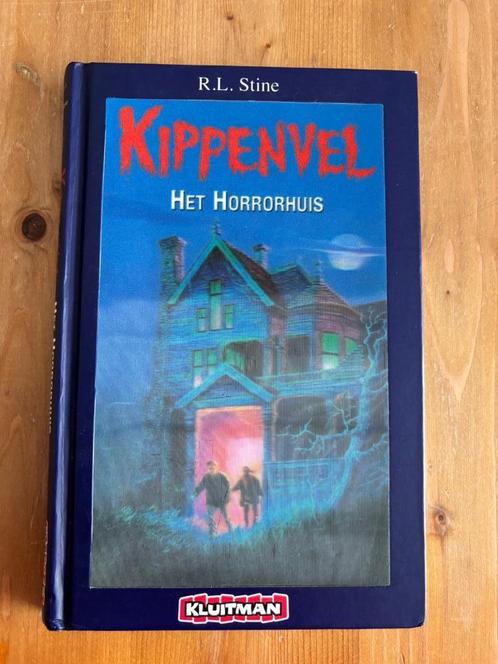 R.L. Stine : kippenvel het horrorhuis (10+) 3D kaft, Boeken, Kinderboeken | Jeugd | 10 tot 12 jaar, Zo goed als nieuw, Ophalen