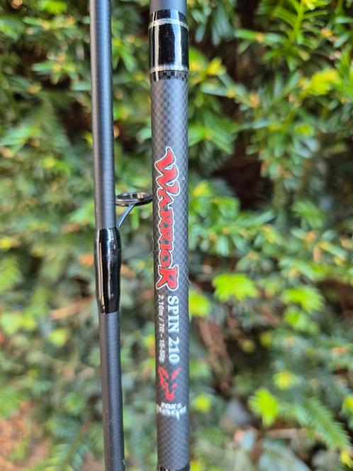 Fox Warrior Spin 210, Watersport en Boten, Hengelsport | Roofvissen, Zo goed als nieuw, Werphengel, Ophalen