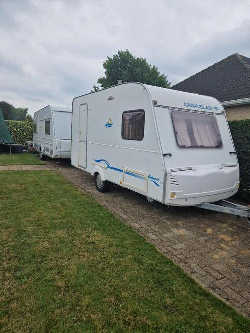 Caravelair caravan 4meter, Caravans en Kamperen, Caravans, Particulier, tot en met 4, 500 - 750 kg, Treinzit, Caravelair, Dwarsbed