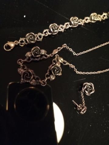 Sieraden anneke beschikbaar voor biedingen