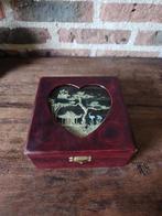 Chinese Sieraden doosje met diorama, Sieraden, Tassen en Uiterlijk, Antieke sieraden, Ophalen of Verzenden, Overige materialen