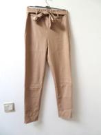 J31 CHASTAR nieuwe imitatie leer broek beige S 36, Kleding | Dames, Nieuw, Ophalen of Verzenden, Maat 36 (S), Lang