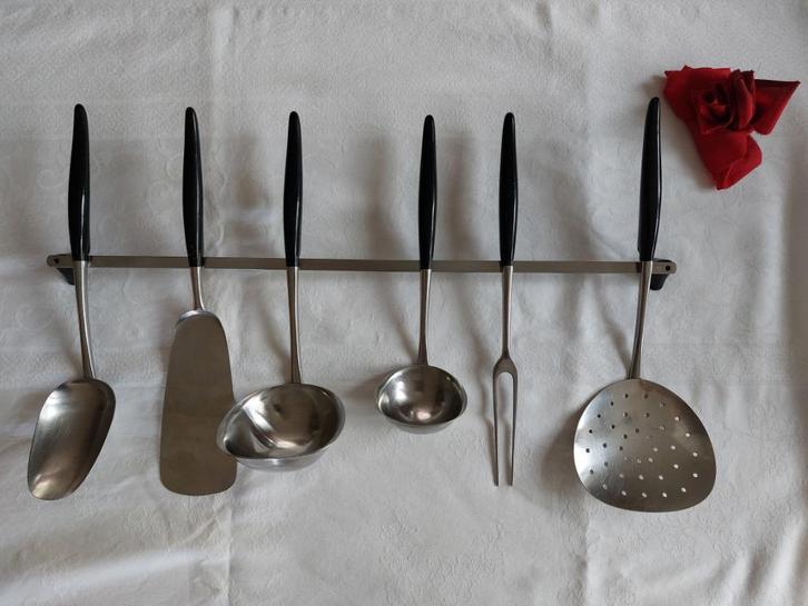Keltum durfine 7-delig lepelrek incl.originele muurbeugel, Antiek en Kunst, Antiek | Keukenbenodigdheden, Ophalen of Verzenden