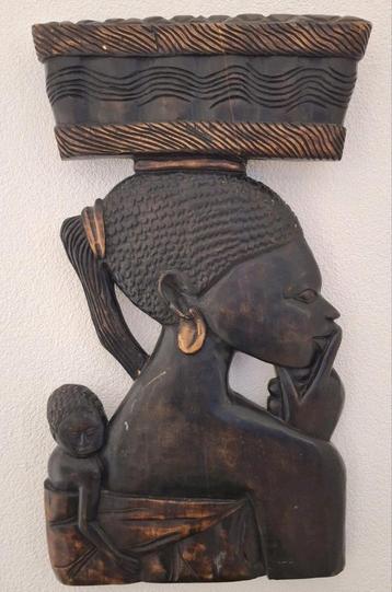Handgesneden houten sculptuur Afrikaanse vrouw en kind  beschikbaar voor biedingen