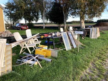 Garage ruiming/verkoop, Zolderruiming, ALLES GRATIS! beschikbaar voor biedingen