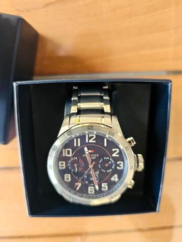 Tommy hilfiger herenhorloge TH1791053 beschikbaar voor biedingen
