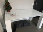 Bureau/ witte hoogglans tafel, Huis en Inrichting, Bureaus, Zo goed als nieuw, Ophalen, Bureau