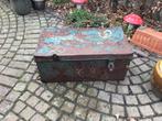 Oude ijzeren kist koffer, Minder dan 50 cm, Gebruikt, 50 tot 100 cm, Ophalen of Verzenden