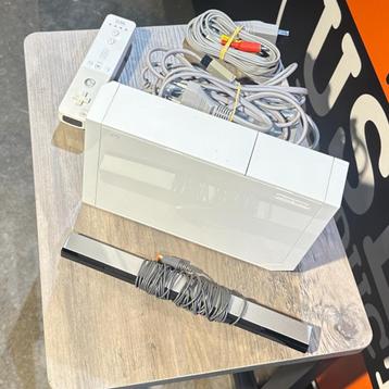 Nintendo WII - Wit - Garantie beschikbaar voor biedingen