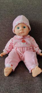Baby pop met bijpassende kleding, Ophalen of Verzenden, Gebruikt, Babypop