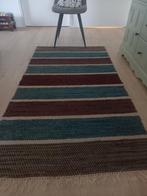 Mooi Zweeds!  Handgeweven wollen vloerkleed (hergebruikt), Huis en Inrichting, Stoffering | Tapijten en Kleden, 100 tot 150 cm