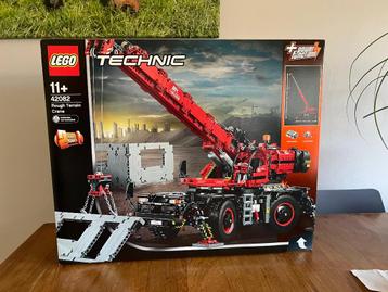 LEGO Technic Kraan voor alle Terreinen - 42082 beschikbaar voor biedingen