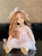 100% handgemaakte textielpop. Kunstinterieur lappenpop, Verzamelen, Poppen, Ophalen of Verzenden, Nieuw, Fashion Doll