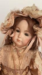 Antieke Porseleinen Pop met Jurk, Ophalen, Gebruikt, Pop