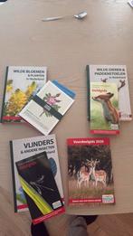 Postcodeloterij boeken - Wilde bloemen - wilde dieren -, Ophalen of Verzenden, Zo goed als nieuw