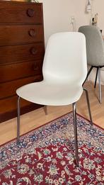 Gratis IKEA Leifarne stoel, Huis en Inrichting, Stoelen, Ophalen, Kunststof, Wit, Zo goed als nieuw